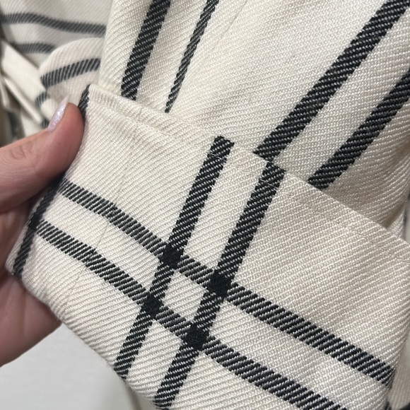 Jacket - Picture 7 of 9